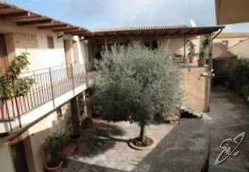 Canu Hotel 3*