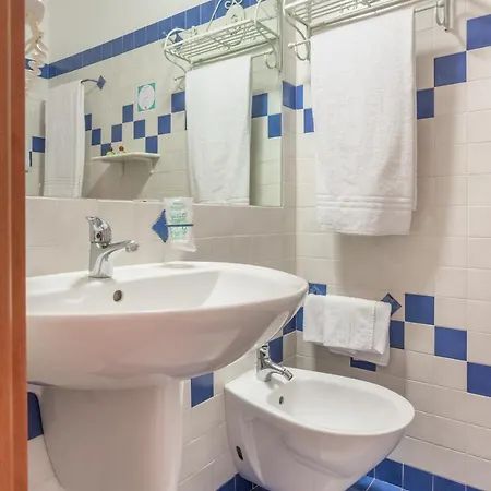 Canu Hotel Cabras