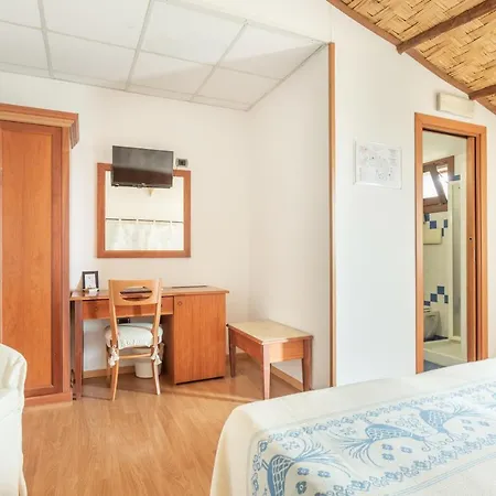 Canu Hotel Cabras