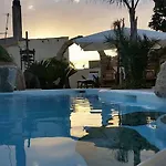 Canu Hotel