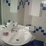 Canu Hotel 3*